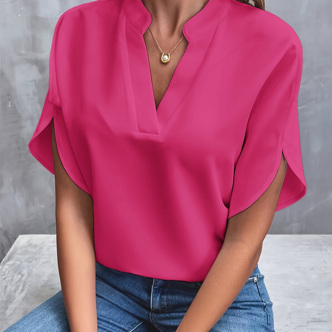 ELORA | RELAXED V-NECK BLOUSE